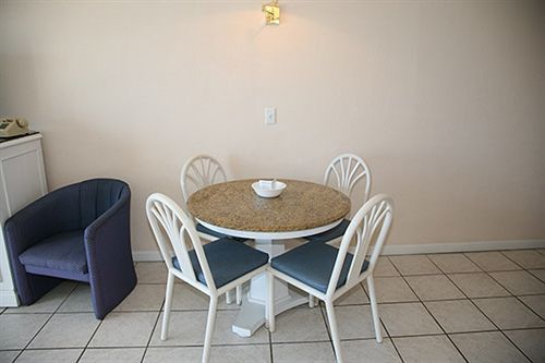 Traders Inn Beach Club شاطئ أورموند المظهر الخارجي الصورة