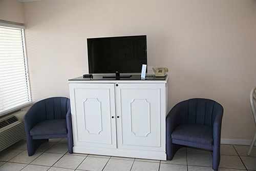 Traders Inn Beach Club شاطئ أورموند المظهر الخارجي الصورة